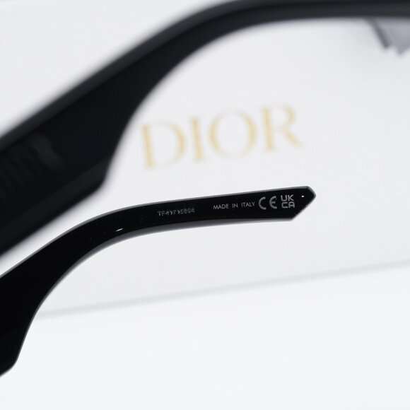 Dior WILDIOR S3U 10A0 Square Sunglasses – Black\\ Smoke main image 5